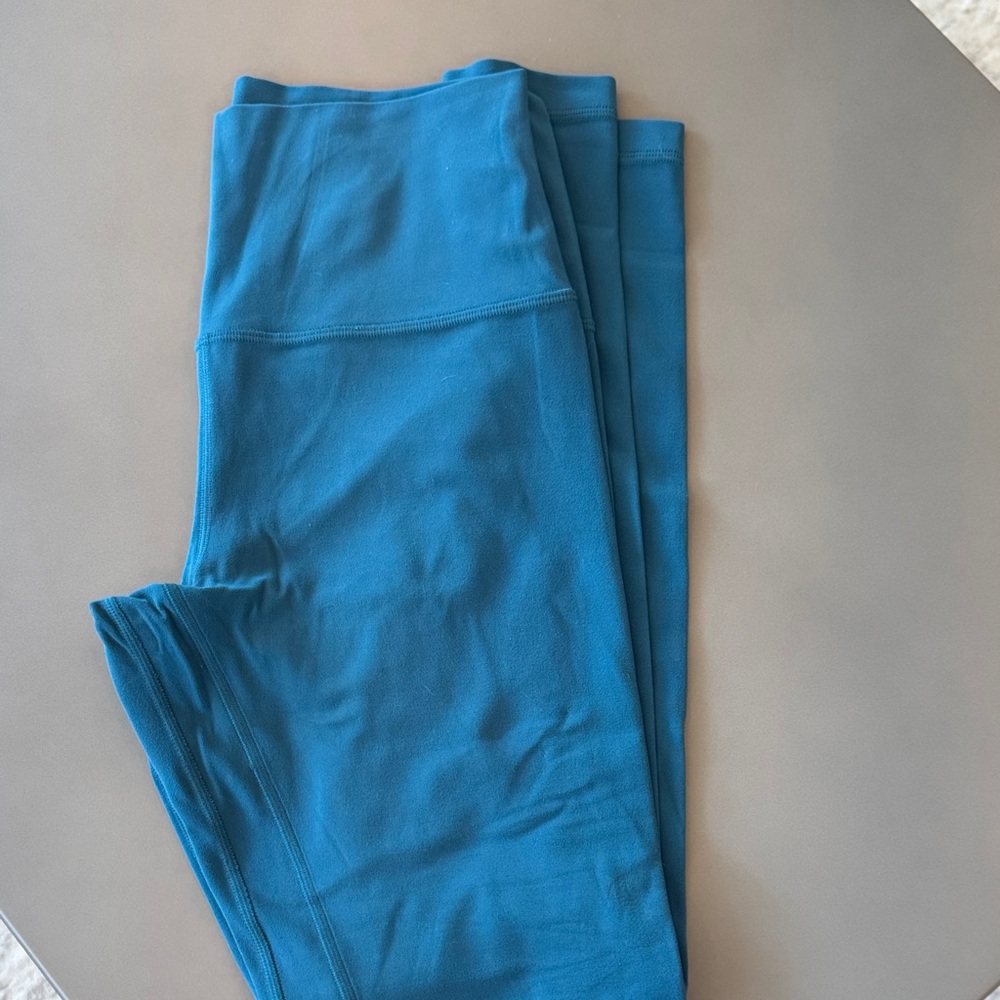 Lululemon Bright Teal women’s Active Leggings